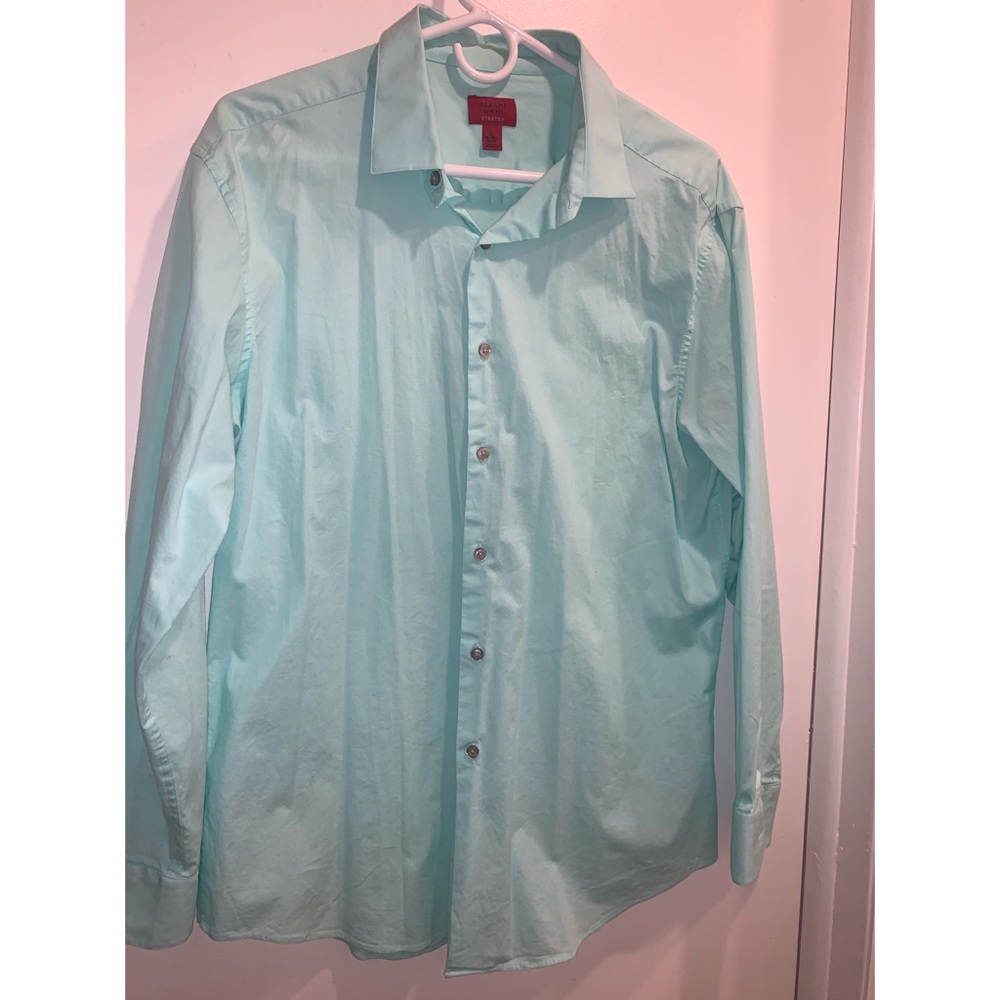 Men’s button down dress shirt